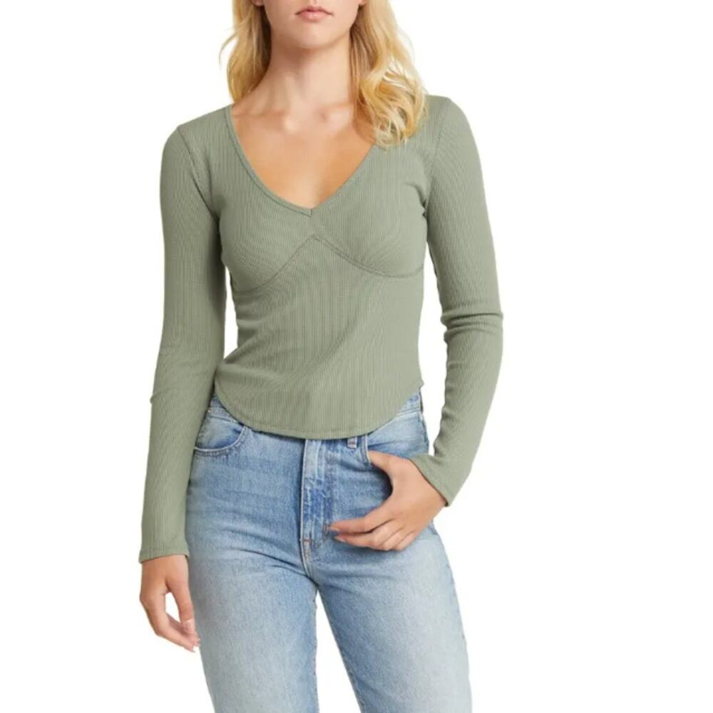 NEW BP. NORDSTROM Women's Green Dune V-Neck Thermal Top Size M Fallcore